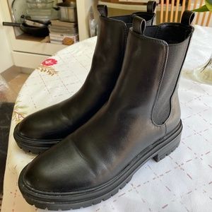 Nine West Black Leather Ankle Boots